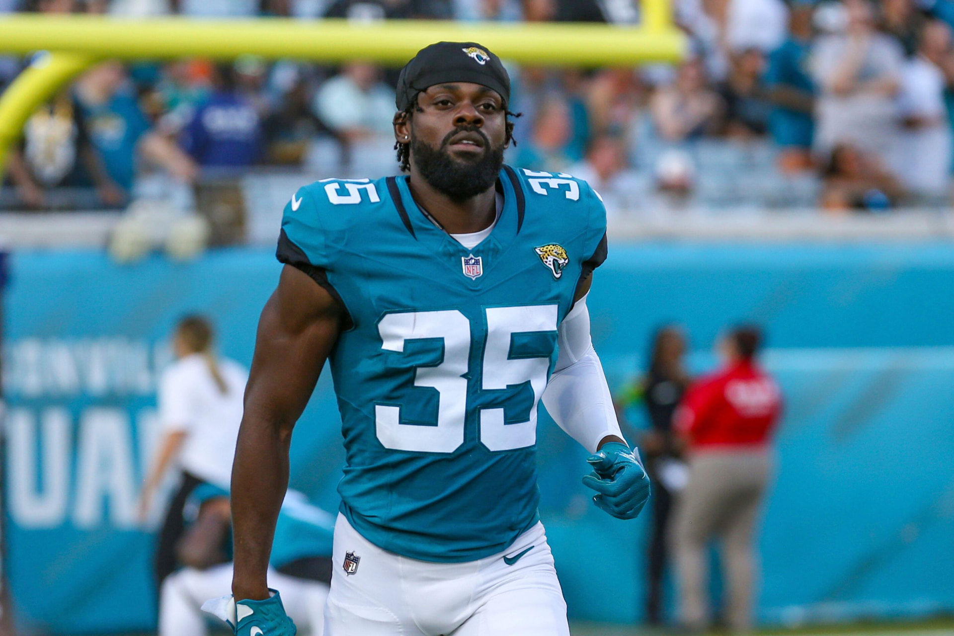 Ayo Oyelola on the field before a Jacksonville Jaguars game